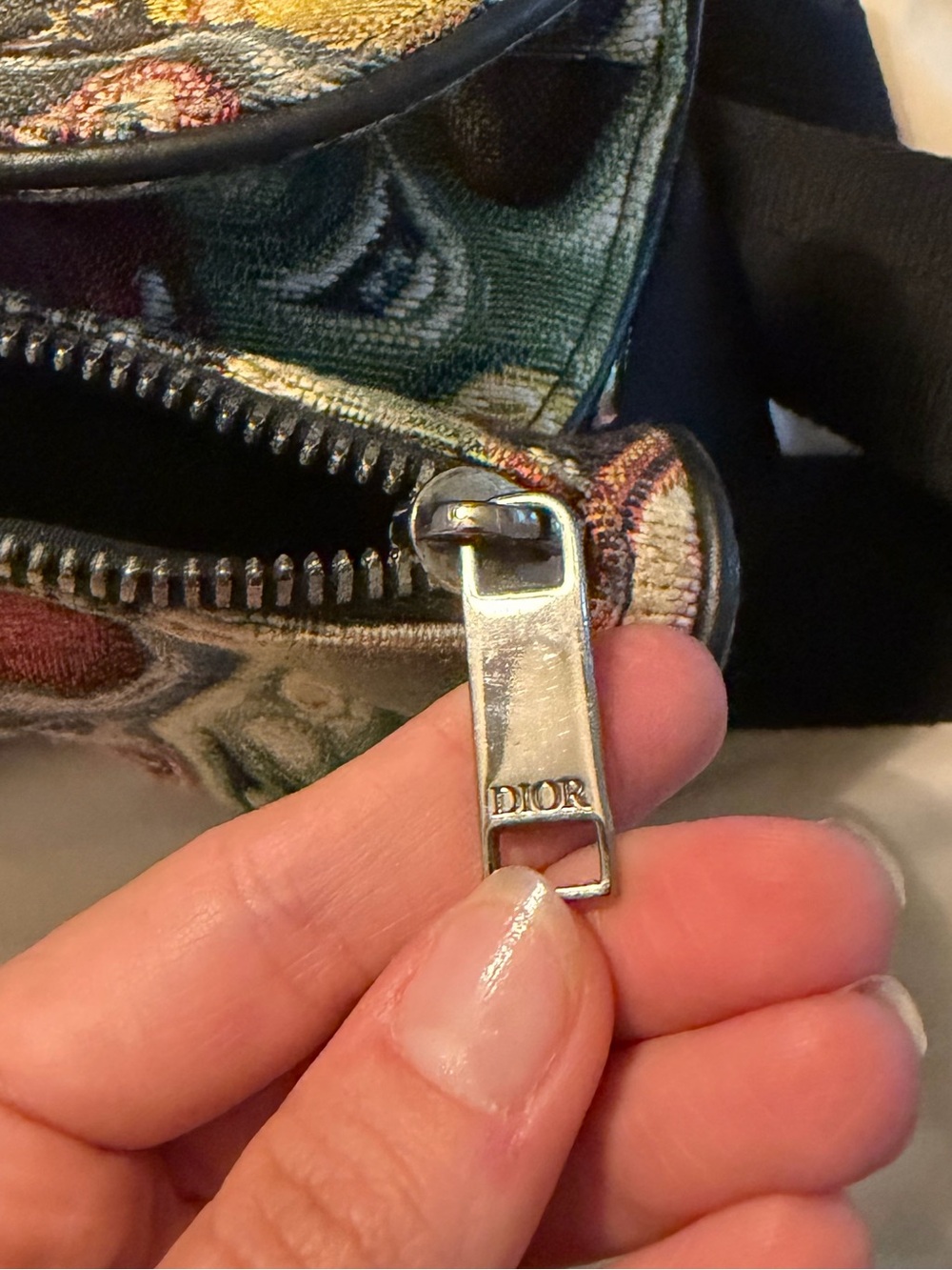 Christian Dior x Kenny Scharf body bag - Picture 8 of 15